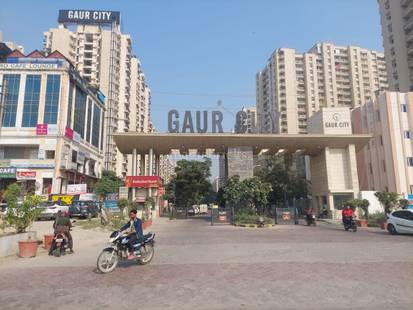 2 BHK Flat in Gaur City in Sector 4 2 BHK Flat in Gaur City in Sector 4
