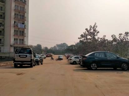3BHK Multistorey Apartment for Resale in Bharat City 1 at Bhopura 3BHK Multistorey Apartment for Resale in Bharat City 1 at Bhopura