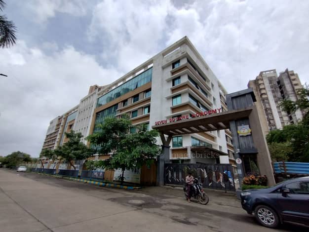 schools in Ovala Naka