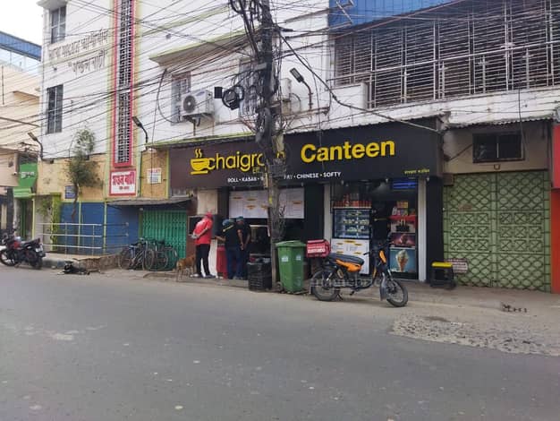 hotels & restaurant in Mahamaya Tala