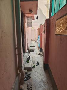 2BHK Residential House for Resale in Park Circus, Ballygunge
