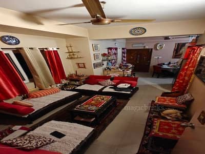 Buy 2 BHK Ready to occupy Apartments in Dhakuria Kolkata Buy 2 BHK Ready to occupy Apartments in Dhakuria Kolkata
